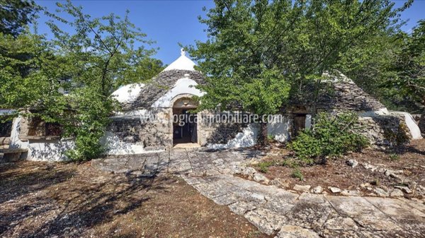 casale in vendita a Ceglie Messapica