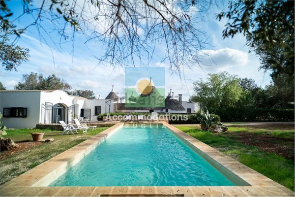 casale in vendita a Ceglie Messapica