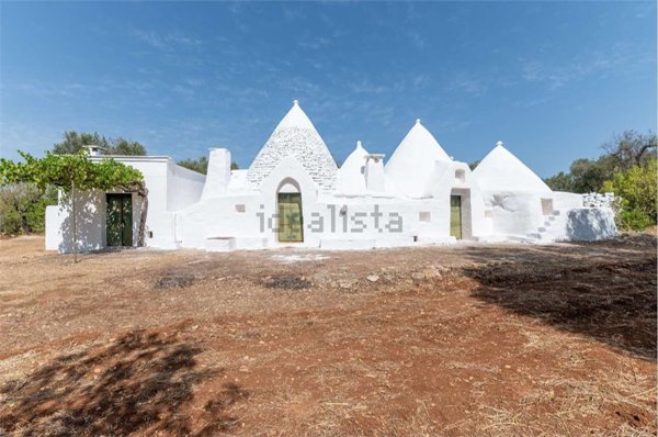 pentavano in vendita a Ceglie Messapica