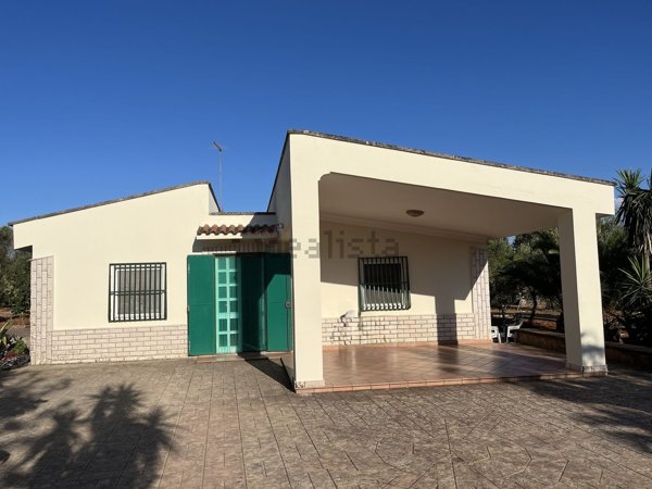 casa indipendente in vendita a Ceglie Messapica