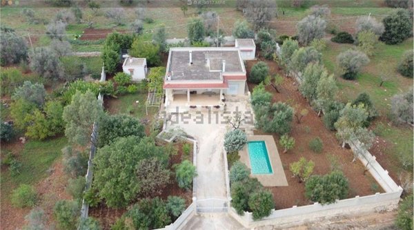 casa indipendente in vendita a Ceglie Messapica