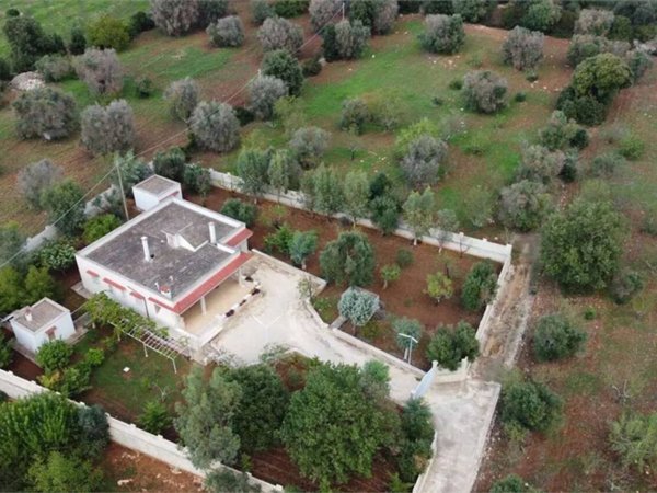 casa indipendente in vendita a Ceglie Messapica