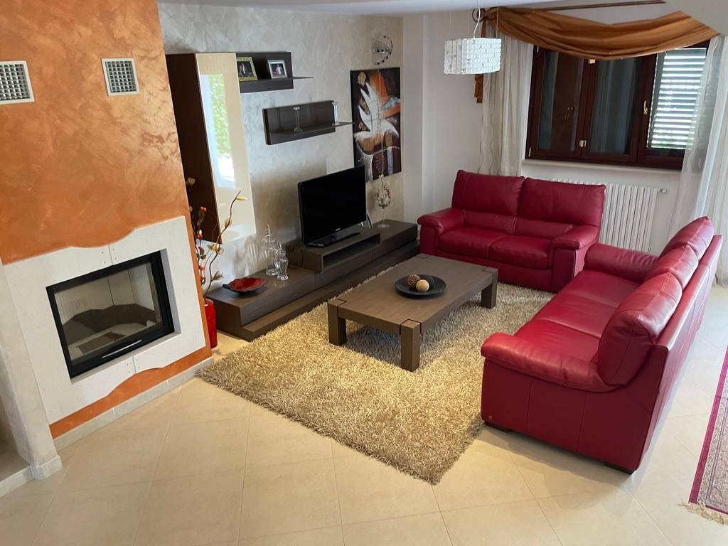 casa indipendente in vendita a Ceglie Messapica