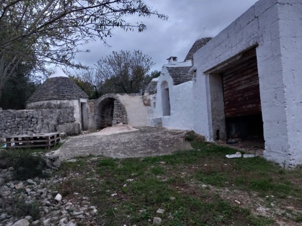 casale in vendita a Ceglie Messapica