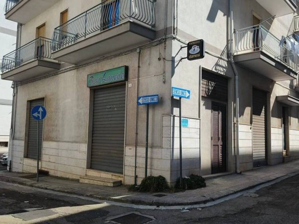 negozio in vendita a Ceglie Messapica