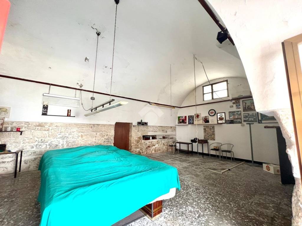 negozio in vendita a Ceglie Messapica
