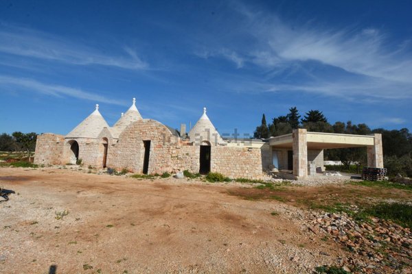 casale in vendita a Ceglie Messapica