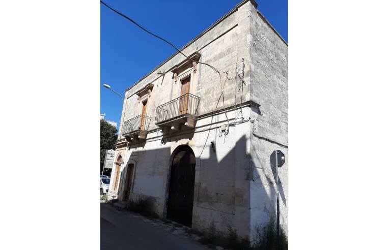 intera palazzina in vendita a Ceglie Messapica