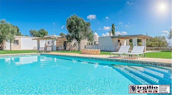 casa indipendente in vendita a Ceglie Messapica
