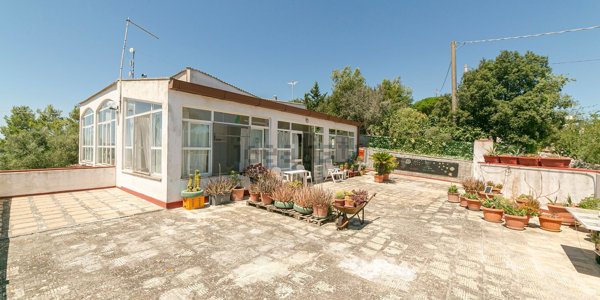 casa indipendente in vendita a Ceglie Messapica