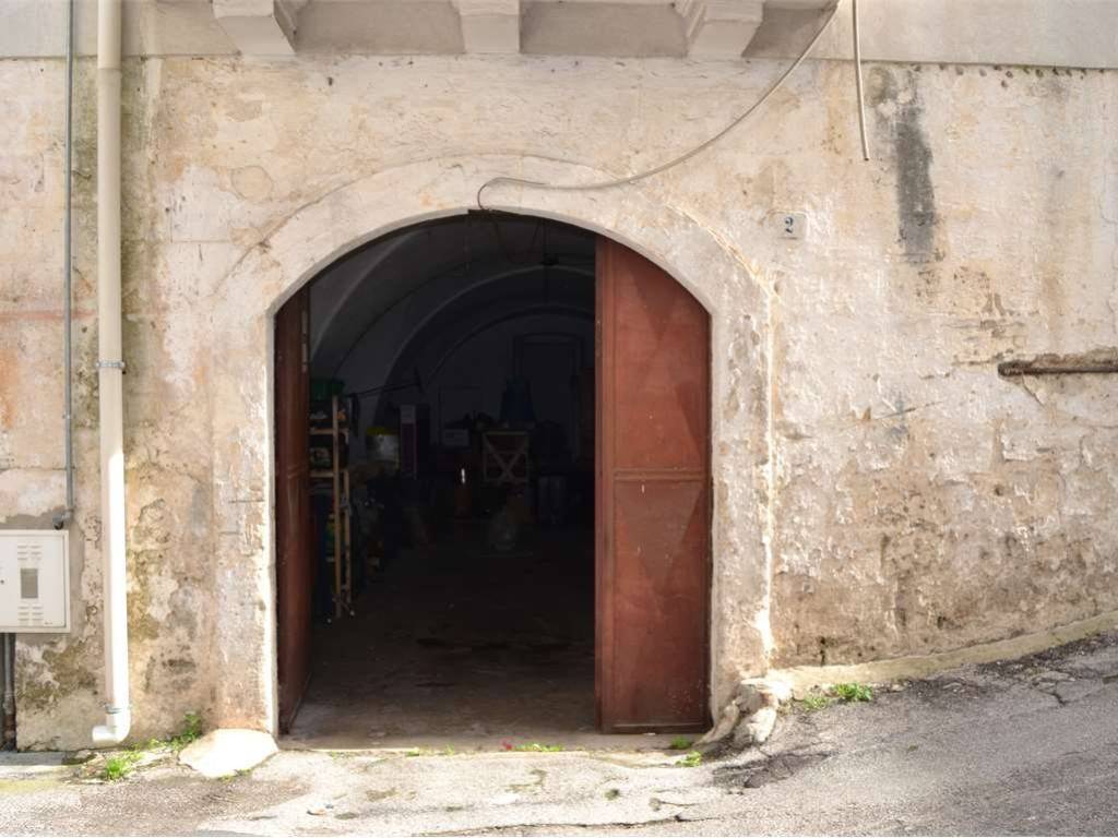 locale commerciale in vendita a Ceglie Messapica