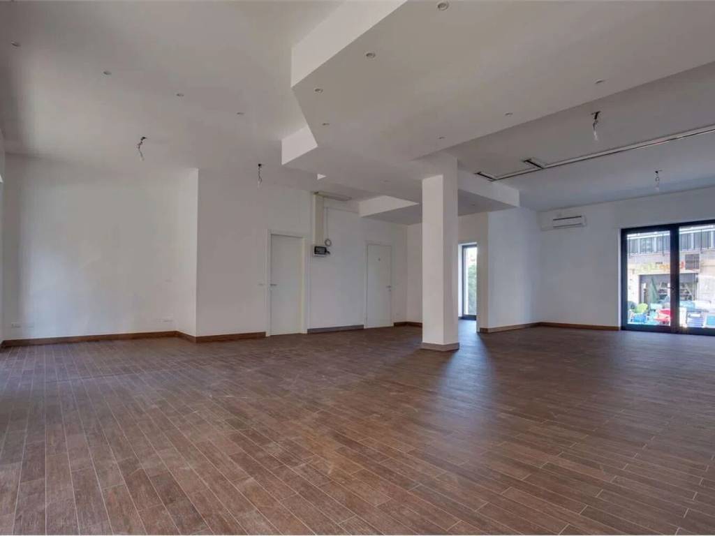 negozio in vendita a Ceglie Messapica