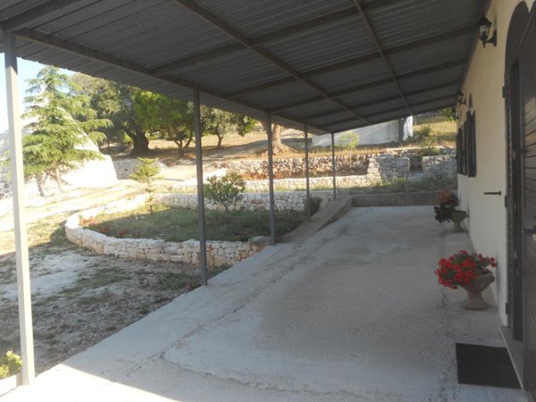 casa indipendente in vendita a Ceglie Messapica