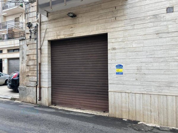 negozio in vendita a Ceglie Messapica
