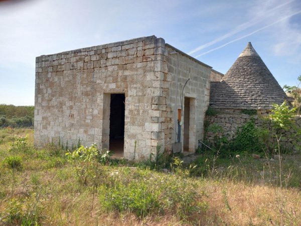 casale in vendita a Ceglie Messapica
