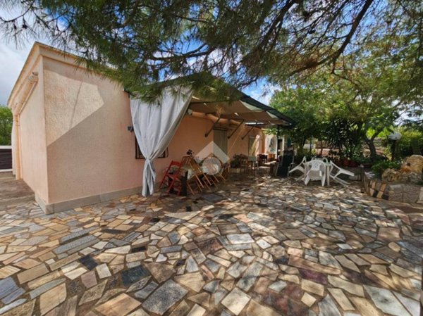 casa indipendente in vendita a Ceglie Messapica