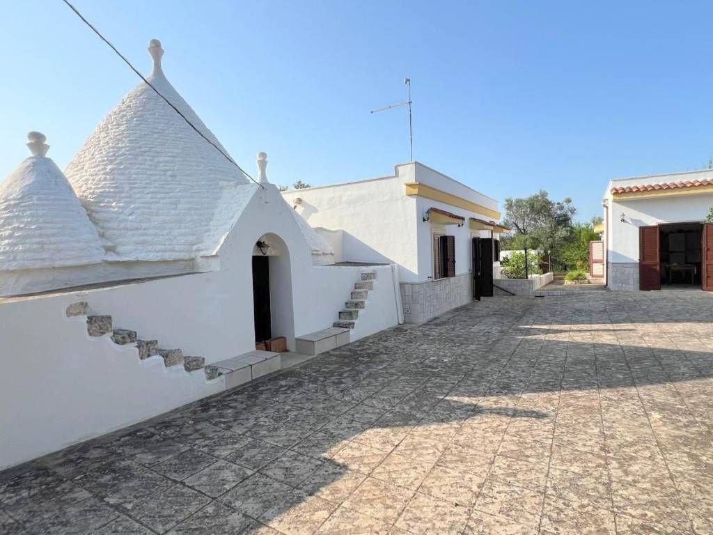 casa indipendente in vendita a Ceglie Messapica