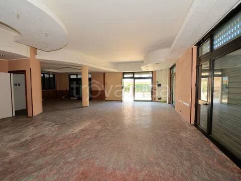 negozio in vendita a Ceglie Messapica