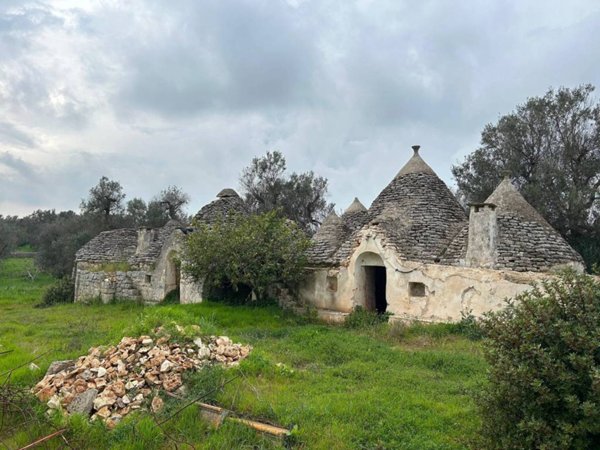 casa indipendente in vendita a Ceglie Messapica