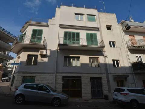 intera palazzina in vendita a Ceglie Messapica