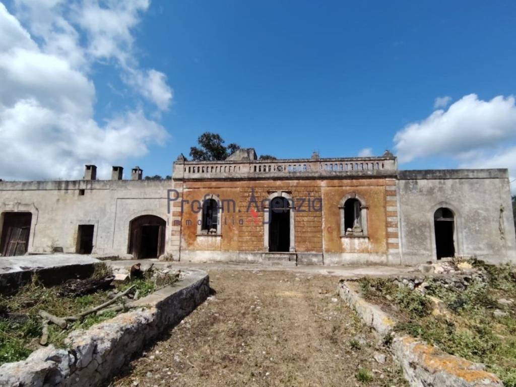 casa indipendente in vendita a Ceglie Messapica