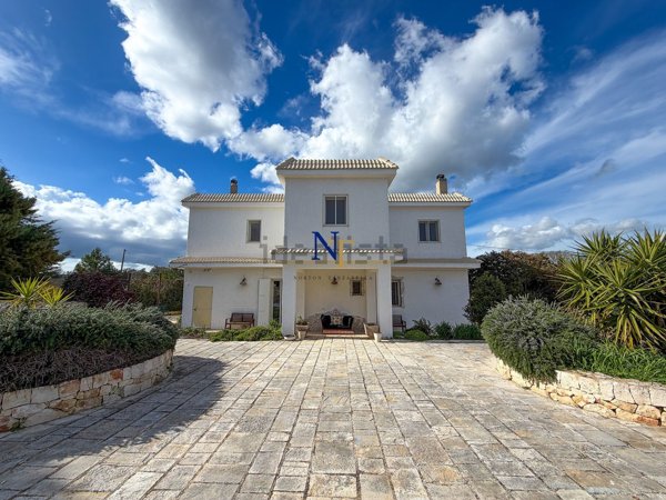 casa indipendente in vendita a Ceglie Messapica