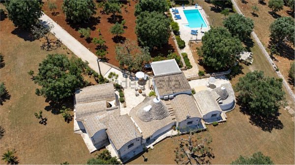 casa indipendente in vendita a Ceglie Messapica