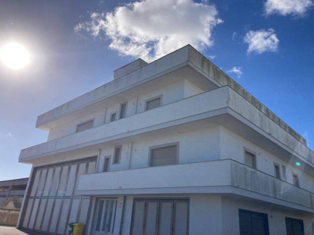 locale commerciale in vendita a Ceglie Messapica