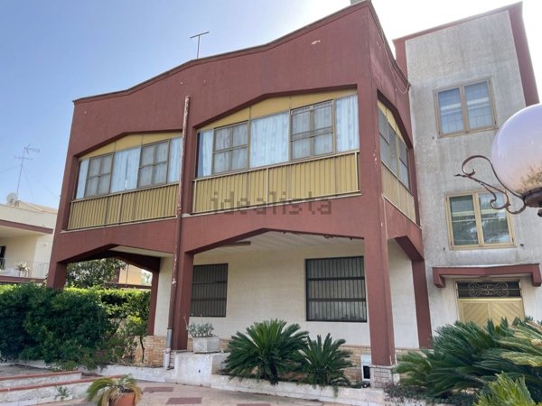 casa indipendente in vendita a Ceglie Messapica