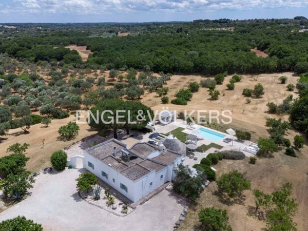 casa indipendente in vendita a Ceglie Messapica