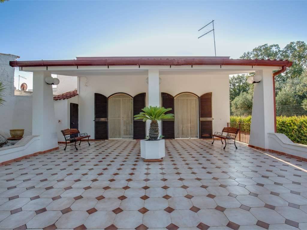 casa indipendente in vendita a Ceglie Messapica