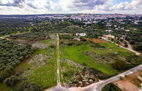 terreno edificabile in vendita a Ceglie Messapica