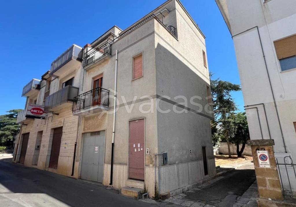 casa indipendente in vendita a Ceglie Messapica