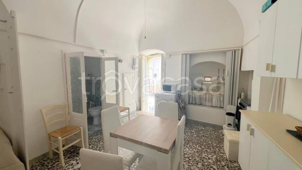 casa semindipendente in vendita a Ceglie Messapica