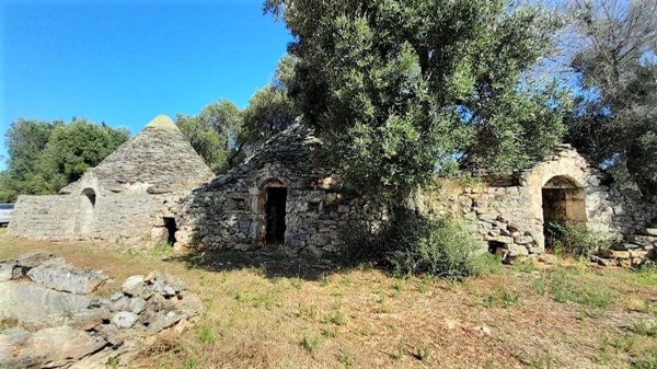 casale in vendita a Ceglie Messapica