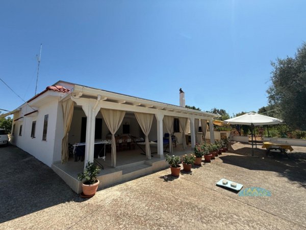 casa indipendente in vendita a Ceglie Messapica