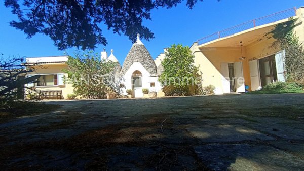 casale in vendita a Ceglie Messapica