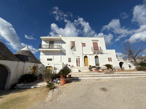 casa indipendente in vendita a Ceglie Messapica