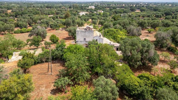 casale in vendita a Ceglie Messapica