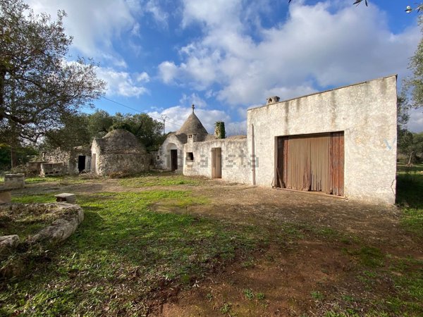 casale in vendita a Ceglie Messapica
