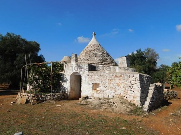 casale in vendita a Ceglie Messapica
