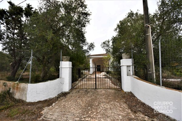 casa indipendente in vendita a Ceglie Messapica