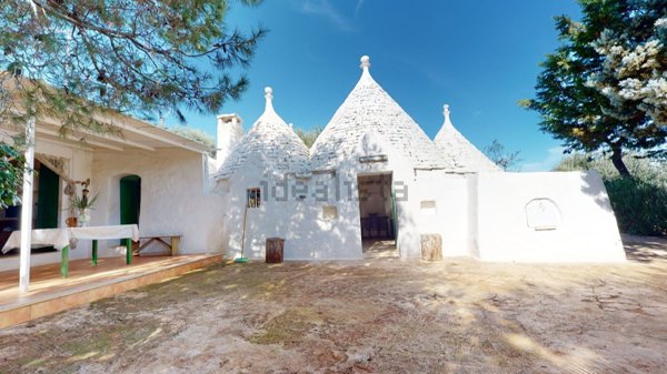 casale in vendita a Ceglie Messapica