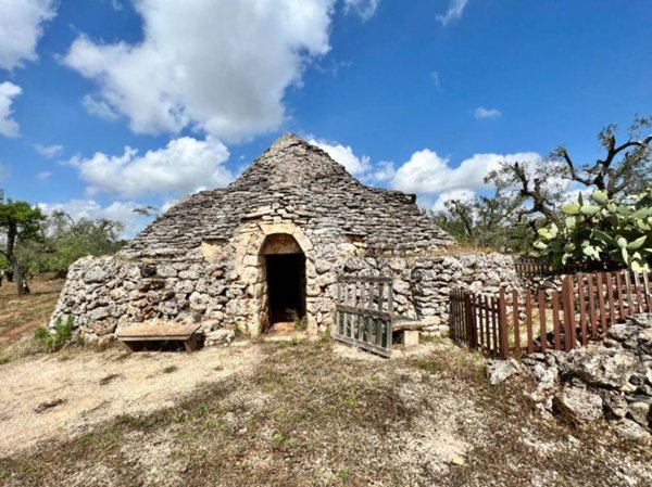 casa indipendente in vendita a Ceglie Messapica