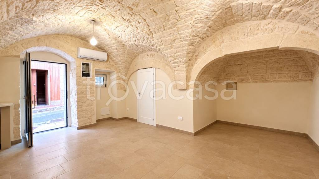 casa indipendente in vendita a Ceglie Messapica