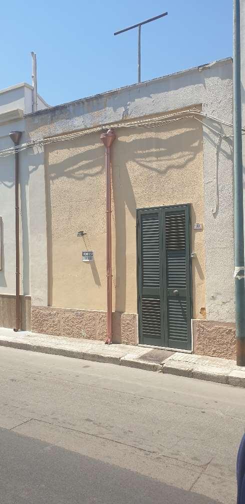 casa indipendente in vendita a Cellino San Marco