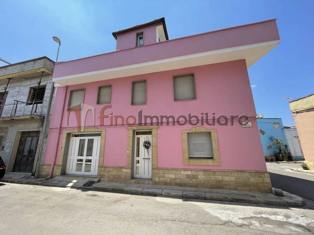 casa indipendente in vendita a Cellino San Marco