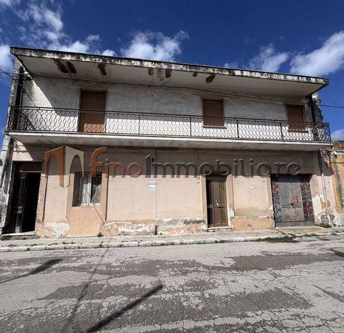 casa indipendente in vendita a Cellino San Marco
