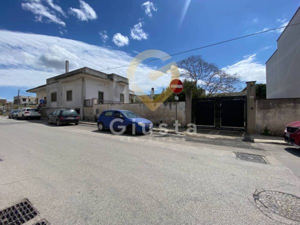 casa indipendente in vendita a Cellino San Marco