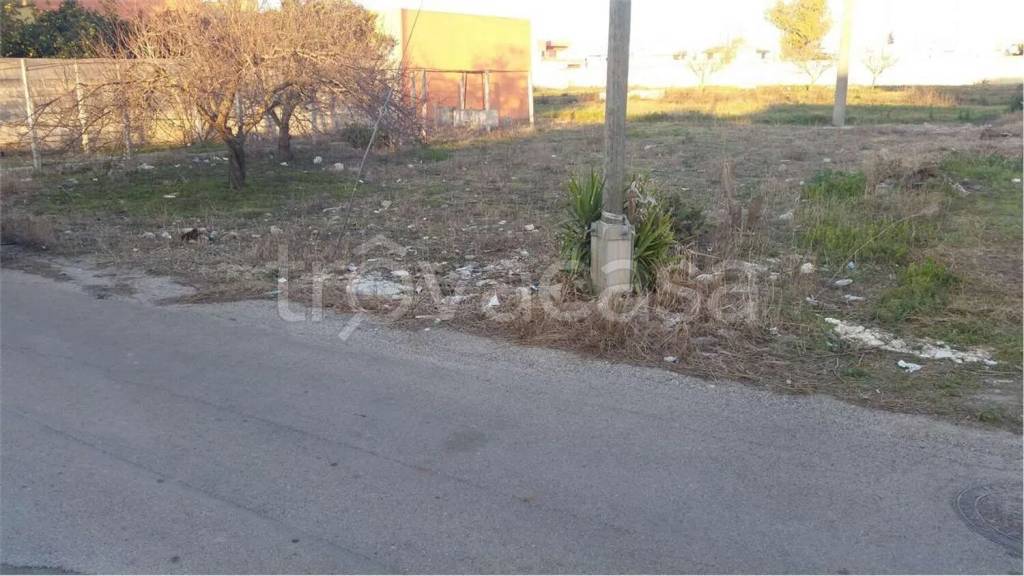terreno agricolo in vendita a Cellino San Marco
